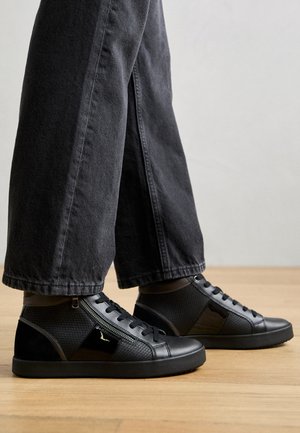 BLOMIEE - High-top trainers - black