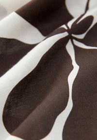 Next BANDEAU - REGULAR FIT - Maksi suknelė - brown ecru cream floral