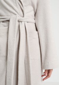 Hanro ROBE SELECTION  - Župan - moonlight