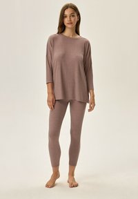 Henderson - Zestaw bielizny nocnej