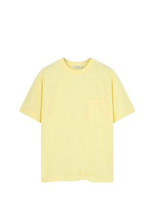 Gelbe Baumwoll-T-Shirt mit kurzen Ärmeln, Rundhalsausschnitt und einer Brusttasche auf der linken Seite. Hat einen legeren Schnitt und eine glatte Textur.