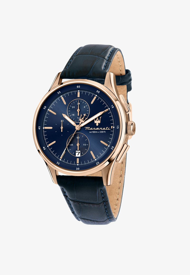 Orologio cronografo con quadrante blu, cassa in oro rosa e cinturino in pelle di coccodrillo blu navy. Presenta tre quadranti secondari e una finestra per la data.