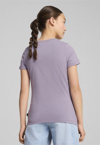 Puma LOGO TEE - Triko s potiskem - pale plum