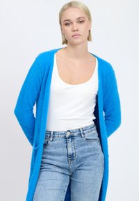 INFLUENCER FLUFFY - Cardigan - capri