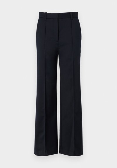 Schwarze weit geschnittene Hose mit maßgeschneidertem Schnitt, glattem Stoff, seitlichen Taschen und flatem Vorderteil mit Gürtelschlaufen.