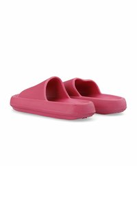 Roza gumijasta superga z odprtim hrbtom, teksturiranim zgornjim delom in debelim podplatom za udobje in vzdržljivost.