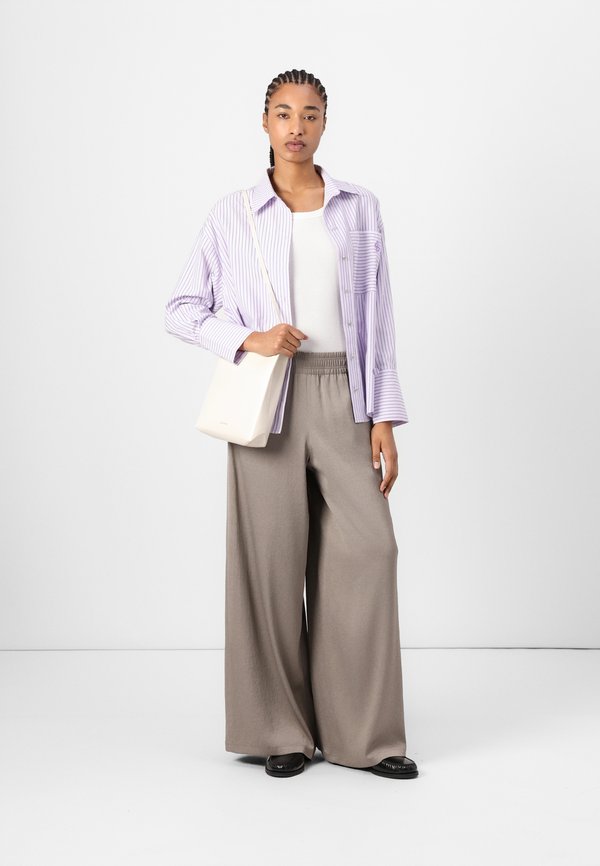 EMILY SHIRT - Button-down blouse - purple4