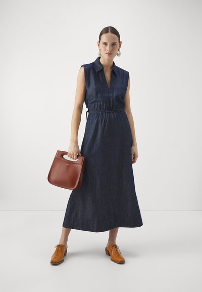 rag & bone ULTRA FEATHERWEIGHT SORAYA DRESS - Robe en jean - rinse