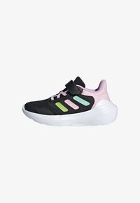 Δεν επιλέχθηκε, core black/clear mint/clear pink