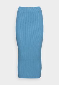 Pletená tužková sukně v světle modré barvě, ribbový vzor, vysoký pas, úzký střih, délka po kolena, bez viditelných vzorů nebo akcentů.