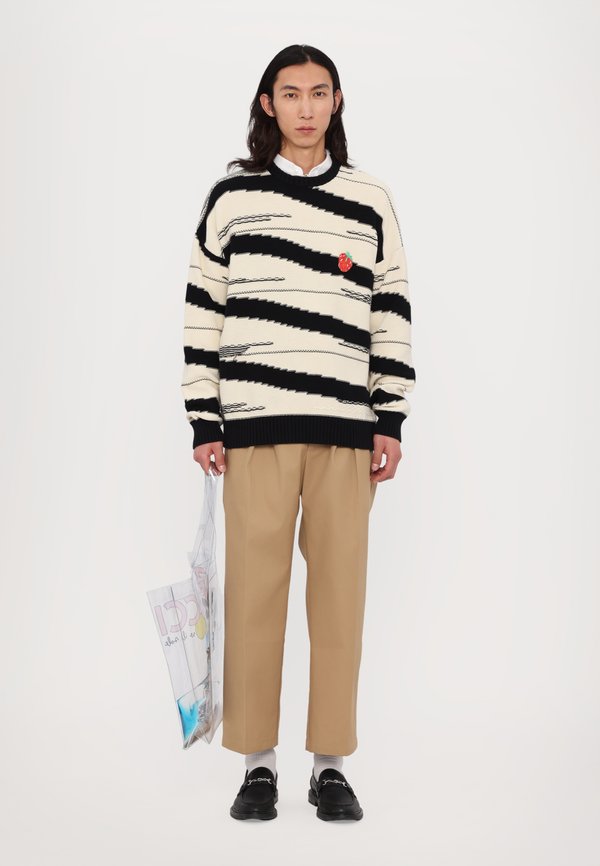 STRIPED RASPBERRY SWEATER UNISEX - Jumper3