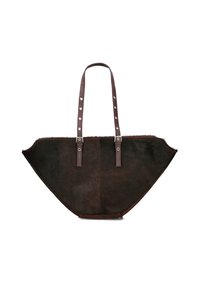 Sac en cuir marron avec une forme triangulaire unique, doté d'une texture en cuir de vache, de deux poignées robustes et d'accents en métal le long des sangles.