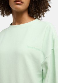 Bruno Banani Stickad tröja - grün