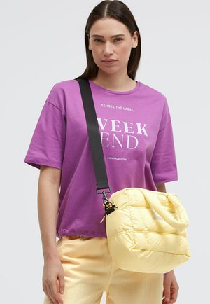 SENSES.THE LABEL, SENSES.THE LABEL CROSSBODY PUFFER BAG AS:KA - Umhängetasche - butteryellow