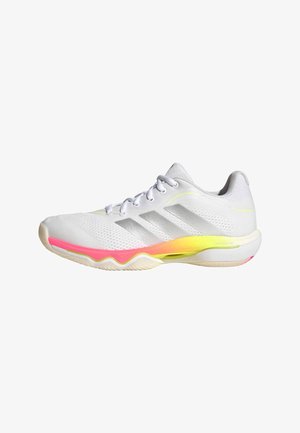 adidas Performance, ADIDAS PERFORMANCE CRAZYFLIGHT 7 SHOES - Volleyballschuh - cloud white tech grey metallic solar turbo