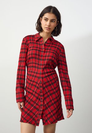 RUCHED LONG SLEEVE MINI - Srajčna obleka - red/black check