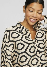 VILA LANGARM - Blusa - birch