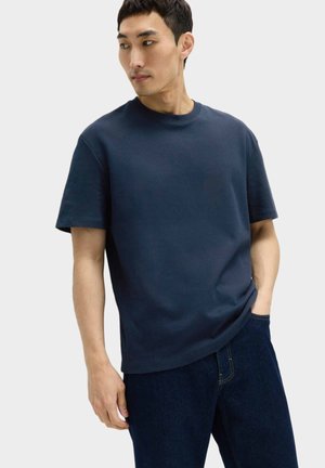 Marks & Spencer, Basic T-shirt - dark navy