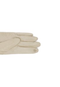 Guanti beige realizzati in morbido materiale con una superficie liscia. Presentano tre dita e un piccolo emblema decorativo nell'area del polsino.