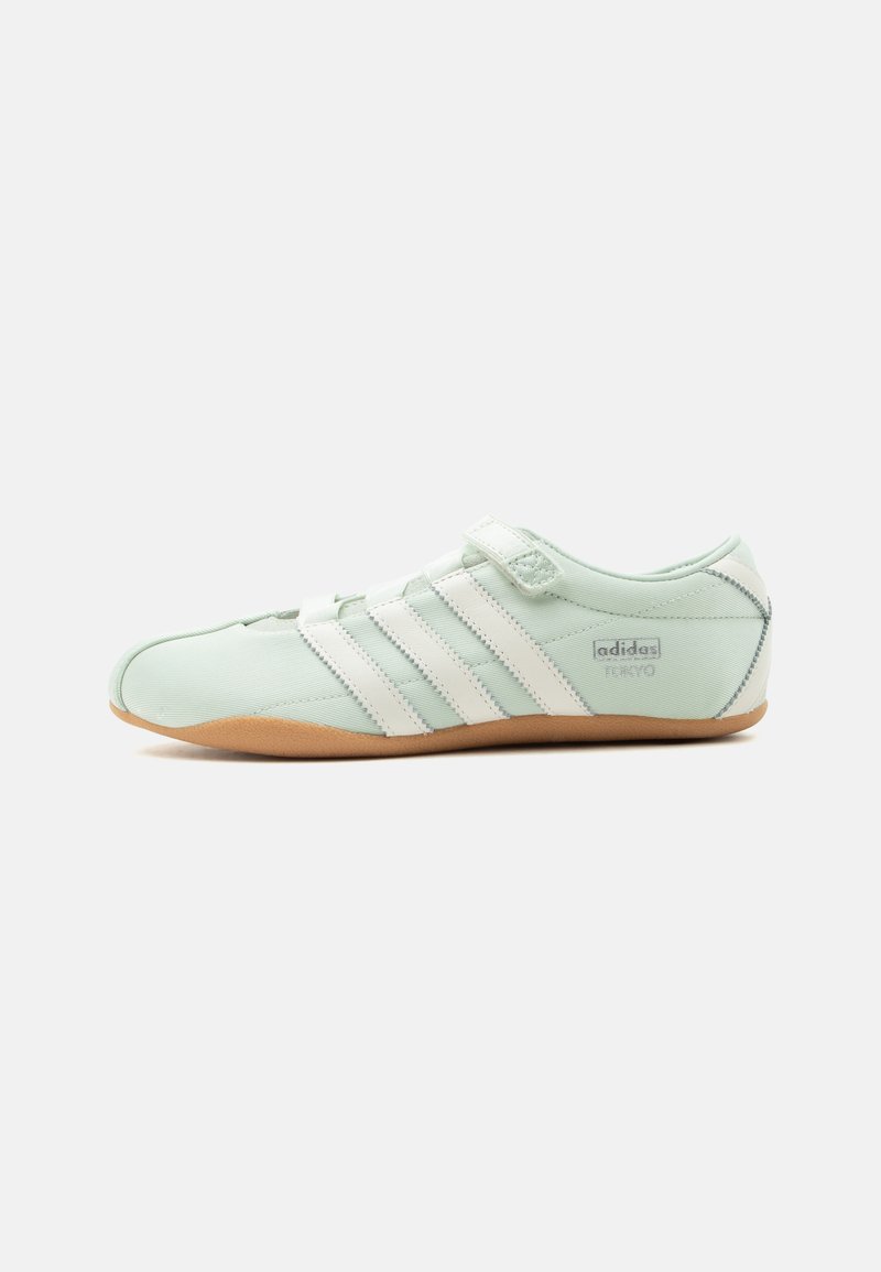 adidas Originals TOKYO MJ linen green/off white/silver-coloured metallic/light green
