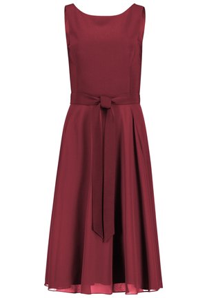 Cocktailklänning - red
