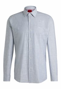 Lichtblauw en wit gestreept overhemd met lange mouwen en een button-down kraag, met een klein geborduurd logo op de linkerborst.