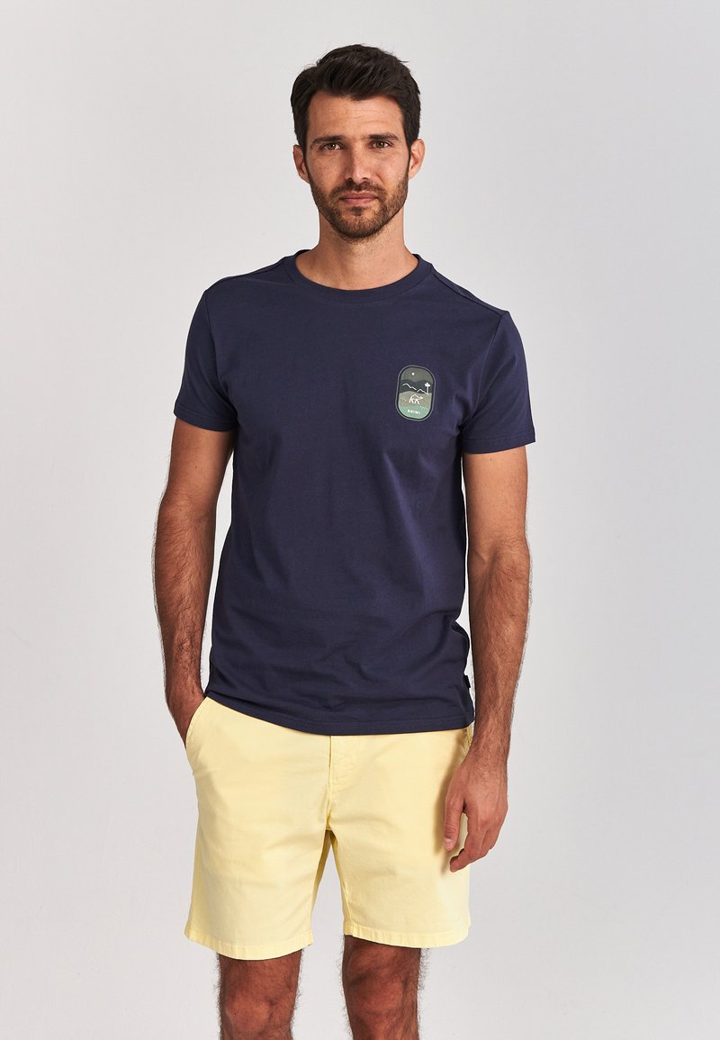 Herren T-Shirts basic | Shiwi SAHARA T-Shirt print dusty antracite grey/anthrazit - GF34289 Herren T-Shirts basic | Shiwi SAHARA T-Shirt print dusty antracite grey/anthrazit - GF34289