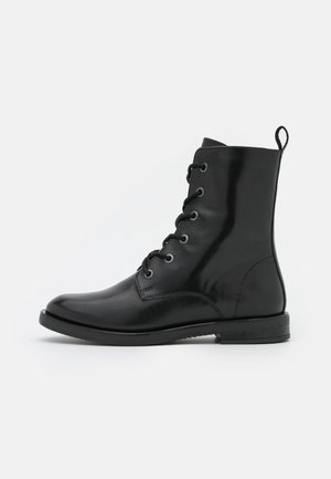 Lace-up ankle boots - black