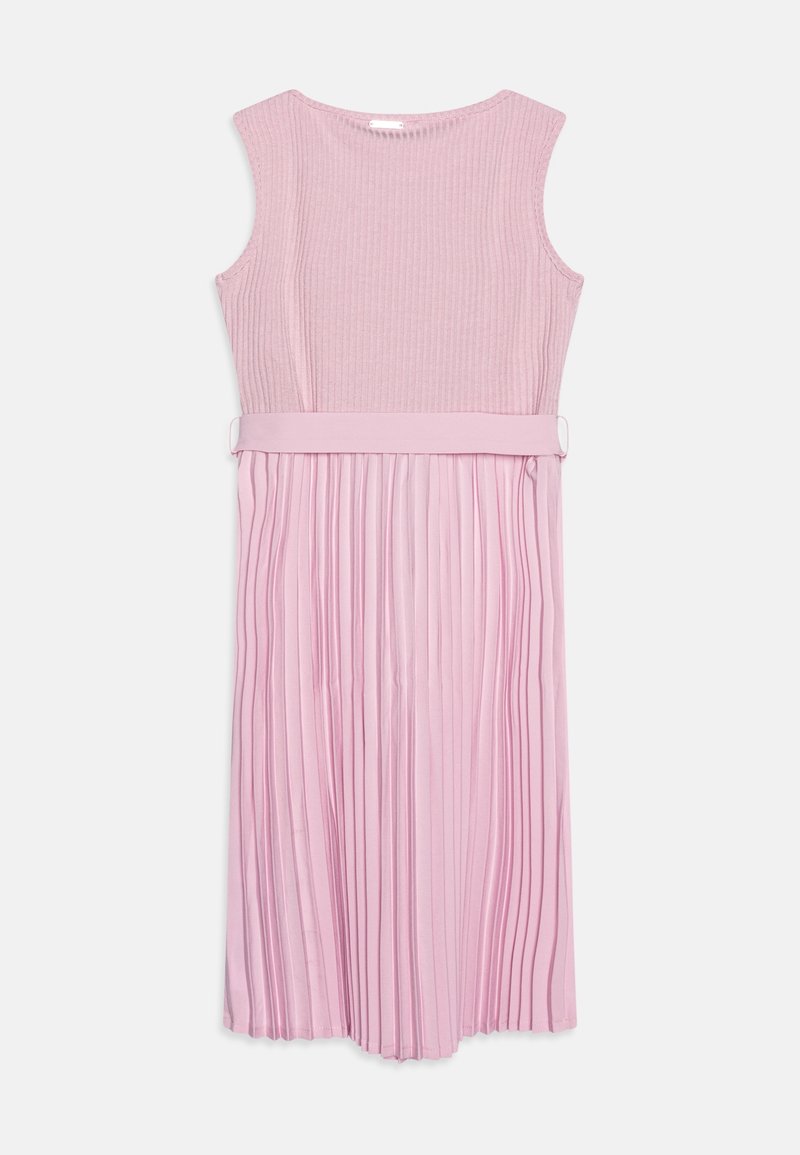 guess erynn pleated dress GUESS Poly Femme Erynn Dress : Amazon.de: Fashion