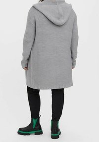 Vero Moda Curve Cardigan - grey