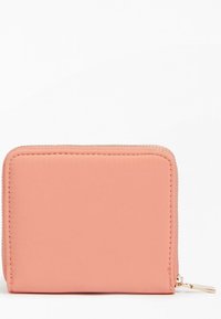 Guess GEMMA SMALL AROUND - Carteira - korallenrot