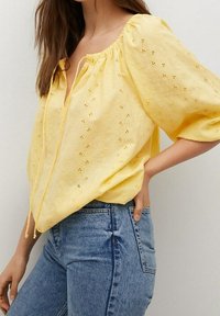 Mango Bluse - yellow