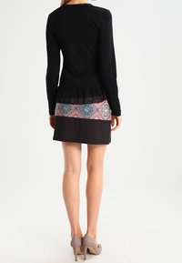 Anna Field Kofta - black