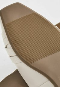 Next FOREVER COMFORTÂ® LEATHER SQUARE TOE BALLERINA SHOES - Balerinke - bone