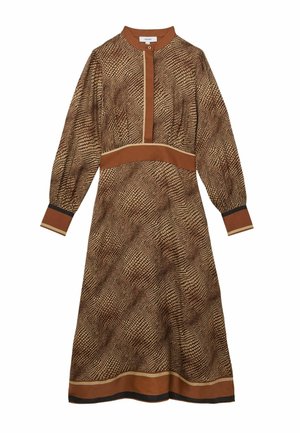 Robe midi à manches longues avec motif peau de serpent marron et beige, col boutonné et bordure contrastante marron aux poignets, à la taille et à l'ourlet.
