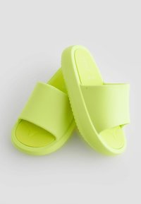 Next CHUNKY - Badesandaler - lime green