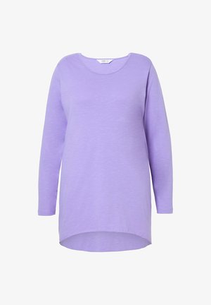Langarmhemd in Helllila, aus weichem Stoff, mit rundem Halsausschnitt und leicht geschwungenem Saum für eine bequeme Passform.
