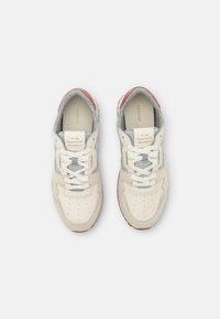 GANT BEVINDA - Sneaker low - cream/pink