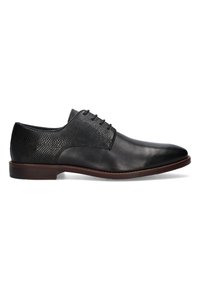 Chaussure habillée en cuir noir avec un bout lisse et un panneau arrière texturé. Dispose de cinq œillets pour les lacets et d'une semelle marron. Design classique.