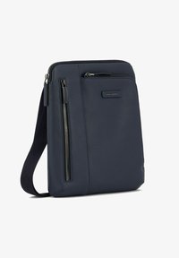 Niet geselecteerd, blu