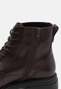 Vagabond Stivaletti stringati - dark brown