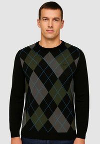 Maglione nero con motivo argyle in grigio, verde e blu, dotato di scollatura a girocollo e maniche lunghe. Materiale a maglia testurizzata.