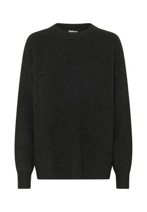 - Sweter