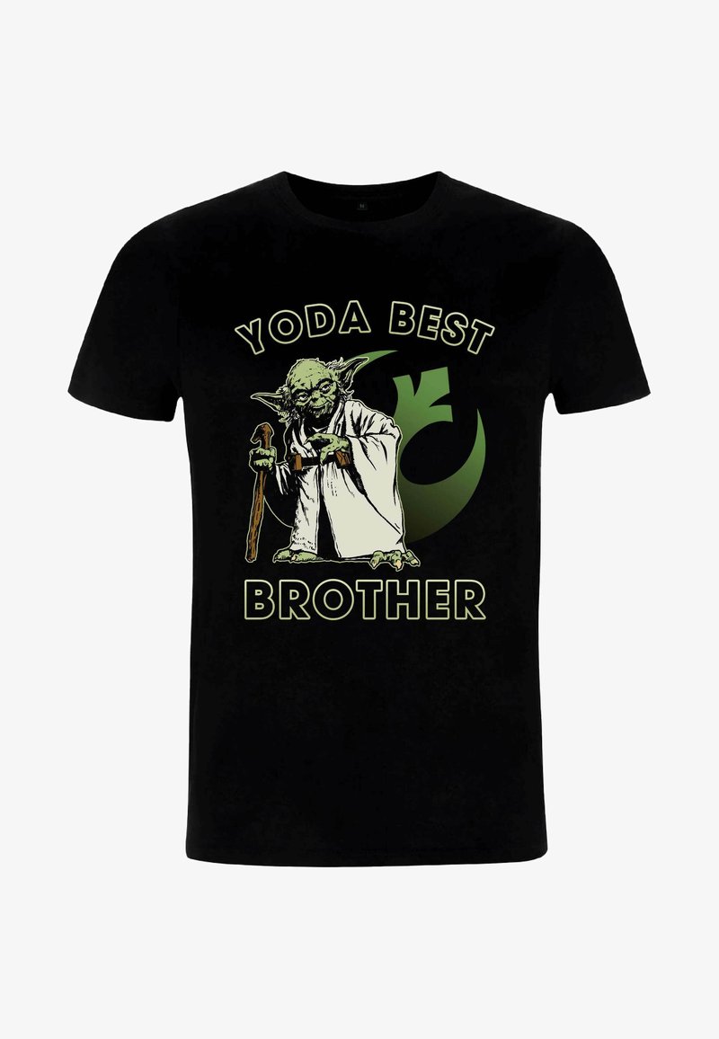 Czarna bawełniana koszulka z zielonym graficznym wizerunkiem postaci z szpiczastymi uszami i laską, poniżej napis "YODA NAJLEPSZY BRAT".