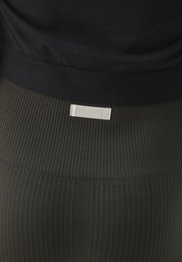 Björn Borg STUDIO SEAMLESS - Tights - peat