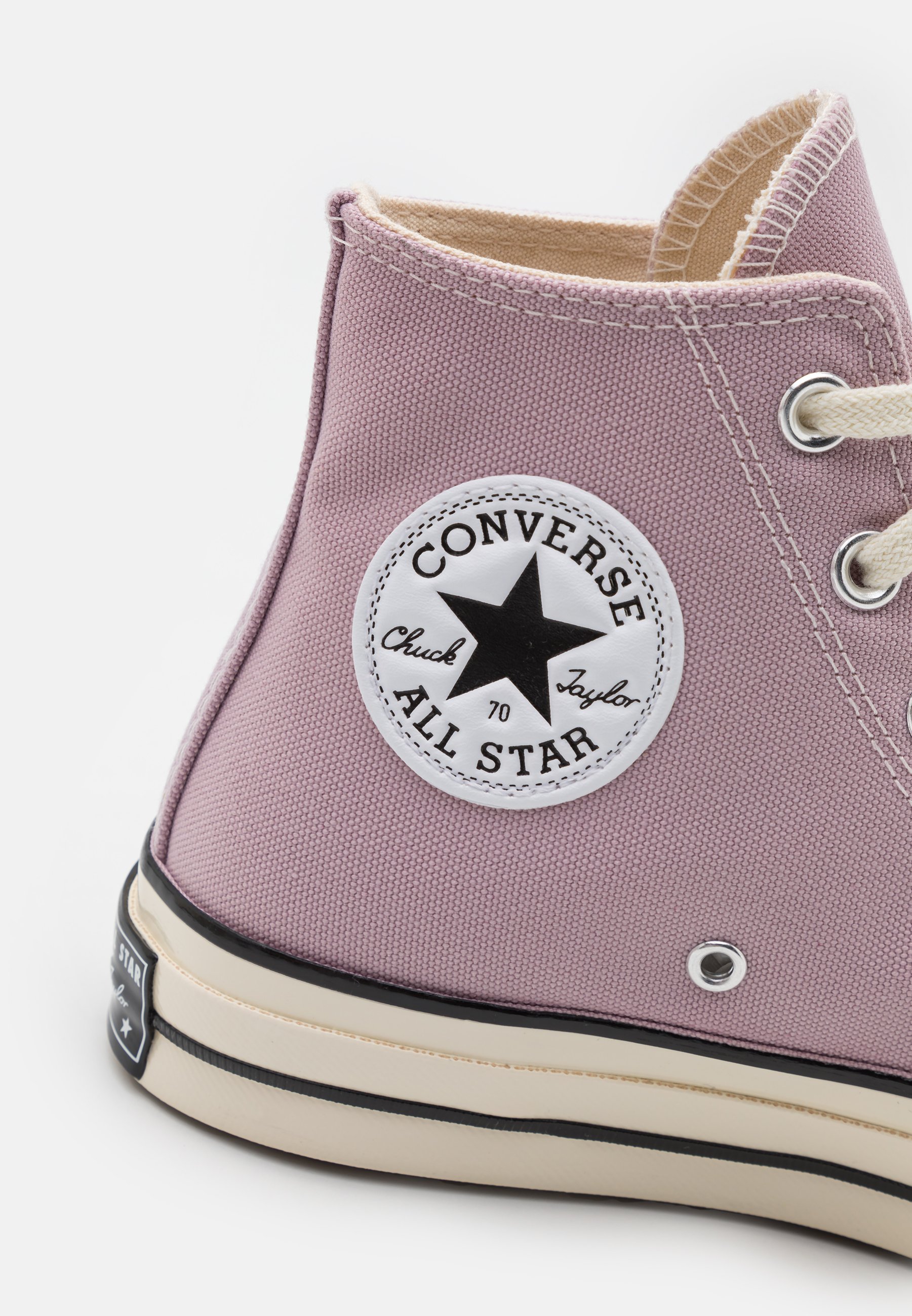 converse 70 lila