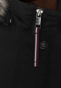 Tommy Hilfiger Parkas - black