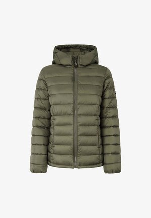 Olive roheline puhv jacket horisontaalse tikandiga, kapuutsiga ja esi tõmblukuga. Omab elastseid mansette ja slim fit disaini.