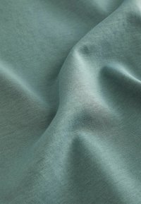 Next EDIT  - Basic póló - sage green