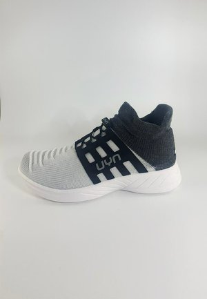 UYN SCHUHE X-CROSS TUNE - Trainers - white/grey